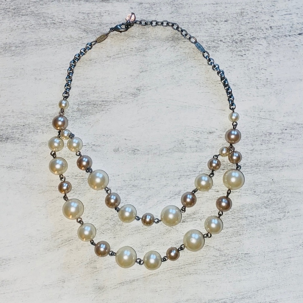 SABIKA PEARL NECKLACE